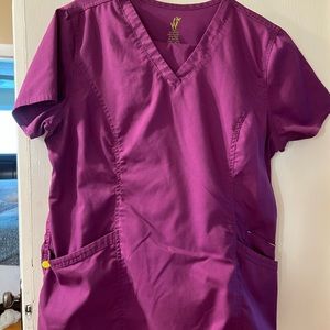Vivi brand purpler XL scrubs